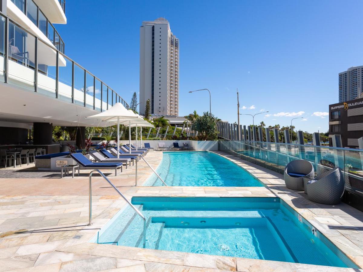 Serain Residences On Surfers Голд-Кост Экстерьер фото